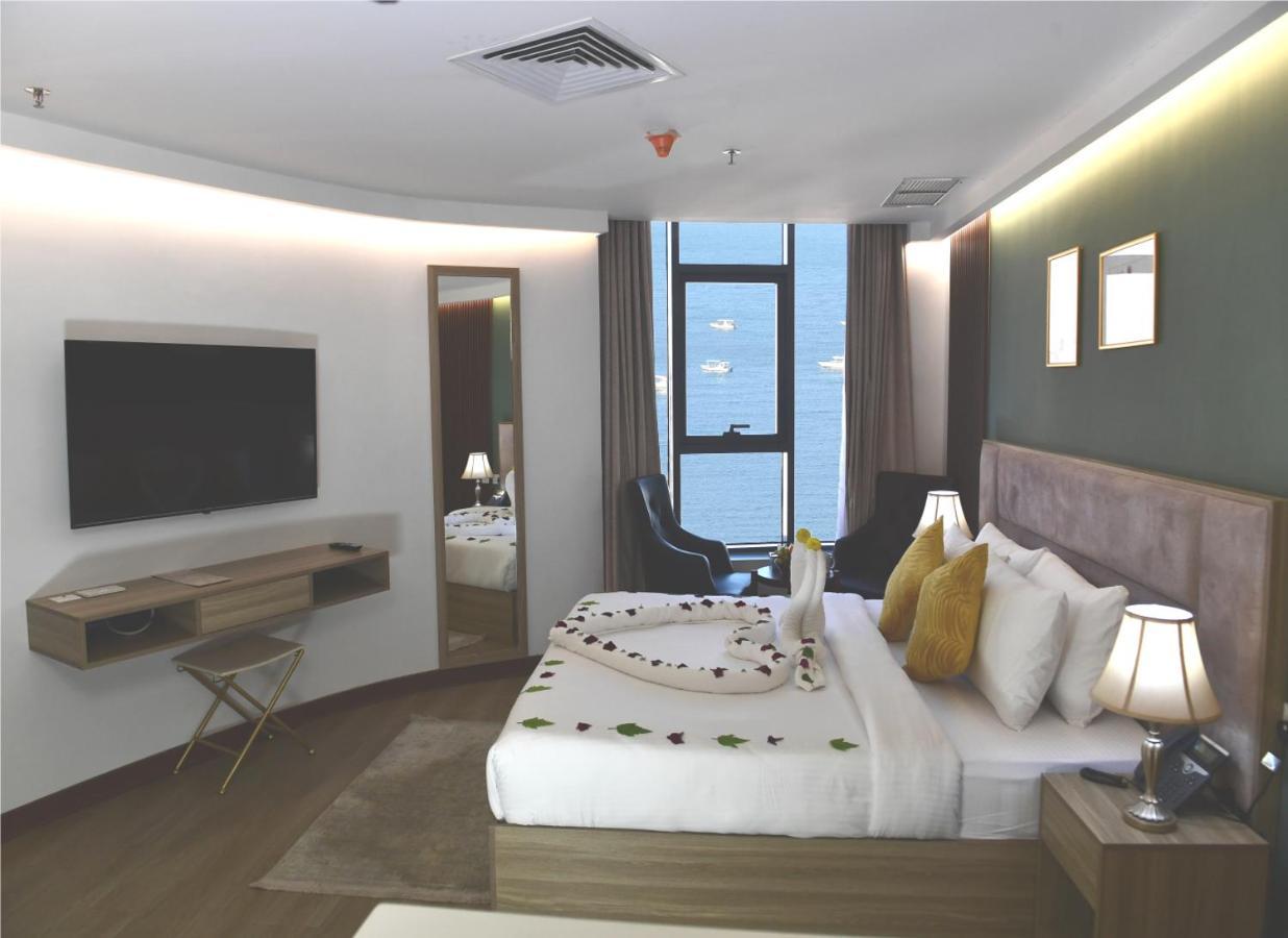 Al Salam Hotel Kuwait City Екстер'єр фото